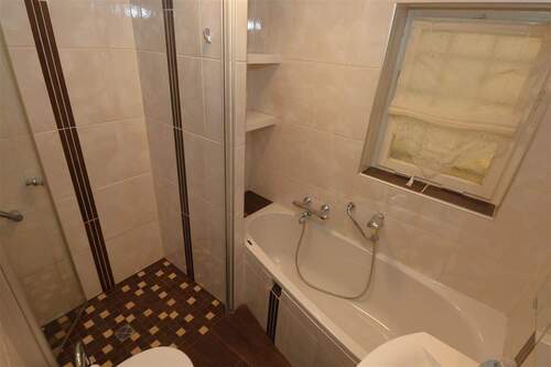 Badezimmer Erdgeschoss - 