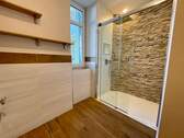 Badezimmer2.jpeg - 4 Zimmer Etagenwohnung in Gera