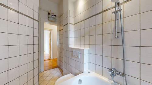 Badezimmer Ansicht II - 