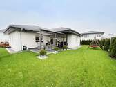 Garten mit Terrasse - Moderner Bungalow zum Wohlfühlen