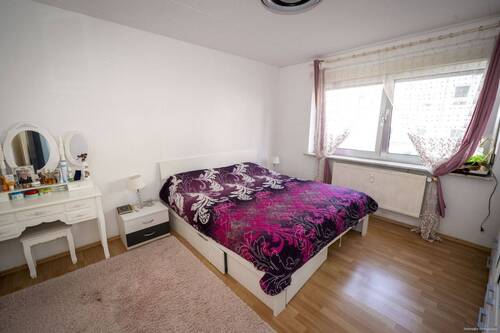 Zimmer 2 - Etagenwohnung mit 91,00 m² in Saarbrücken / Altenkessel zum Kaufen