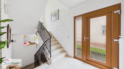Eingang - 7 Zimmer Einfamilienhaus in Mettlach-Orscholz