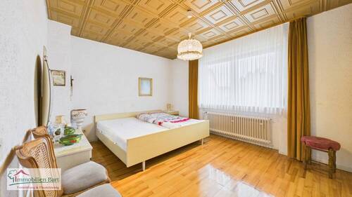 Schlafzimmer EG - 
