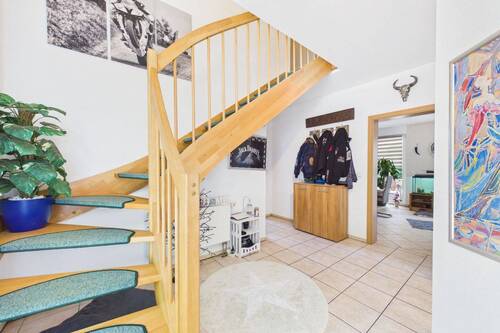 Flur - Einfamilienhaus mit 110,00 m&sup2; in Werlte zum Kaufen
