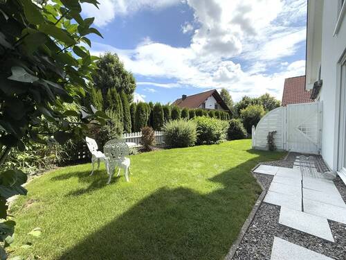 Garten - 5 Zimmer Einfamilienhaus zum Kaufen in Bad Dürrheim