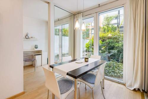 bodentiefe Fenster - Etagenwohnung mit 42,80 m² in München zum Kaufen