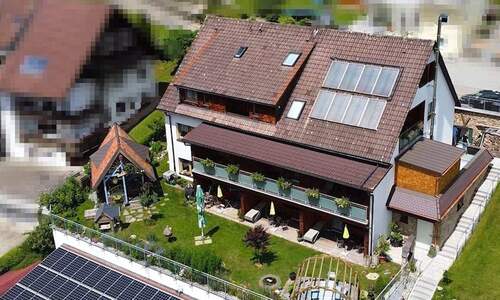 Impression Außenansicht - Vogelperspektive - 1 Zimmer Hotel, Pension, Gasthof zum Kaufen in Lenzkirch