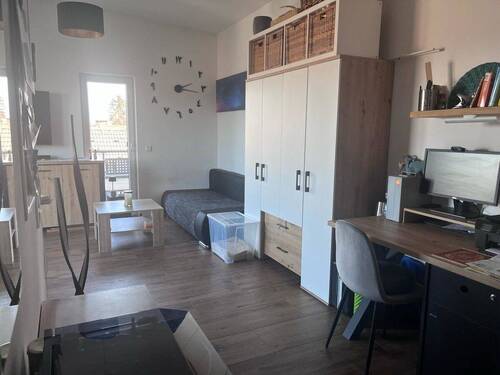 Viel Räumlichkeit - Etagenwohnung mit 25,00 m² in Rosenheim zur Miete