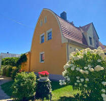 Gemütlich und familiär! Reizvolle Doppelhaushälfte mit wunderschönem Grundstück, in ruhiger Lage von Riesa-Weida