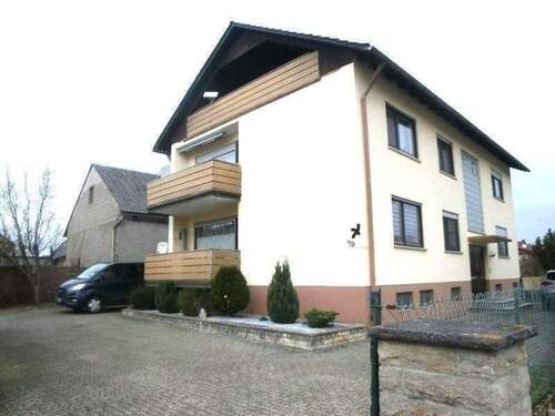 Außenansicht .jpg - Gepflegtes 3-Fam.- Haus in Röthlein