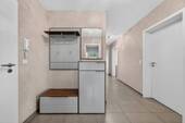 Flur - Etagenwohnung mit 122,50 m&sup2; in Wolfsburg zum Kaufen