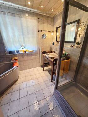 Bad im Obergeschoss - 