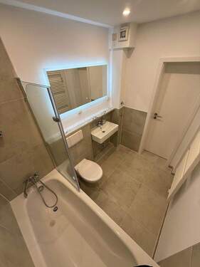 Bad - 2 Zimmer Etagenwohnung zum Kaufen in Garbsen