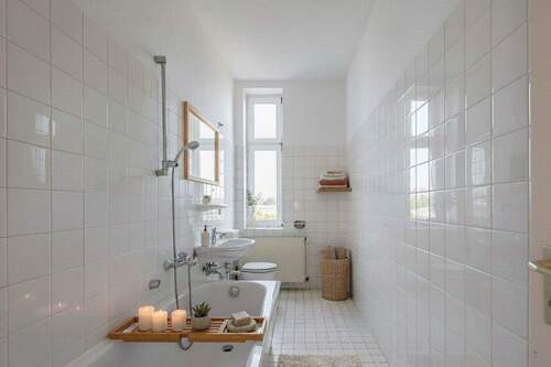 Einrichtungsbeispiel - 2 Zimmer Etagenwohnung zum Kaufen in Berlin