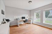 Mögliches Arbeitszimmer im Erdgeschoss - 