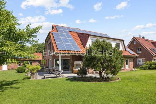 Rückansicht - 7 Zimmer Einfamilienhaus zum Kaufen in Großensee