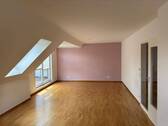 Wohnzimmer - Etagenwohnung mit 89,00 m&sup2; in Hamburg-Sasel zur Miete