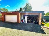 Doppelgaragen - 4 Zimmer Mehrfamilienhaus, Wohnhaus in Duisburg