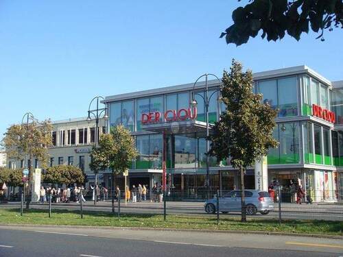 Einkaufzentrum - 2 Zimmer Etagenwohnung zum Kaufen in Berlin