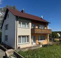 Licht Pur in frei stehender Lage. Gemütliches Einfamilienhaus in Oberdachstetten zu verkaufen