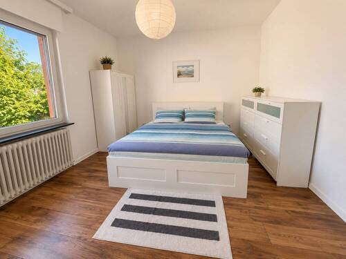 Schlafzimmer EG - 