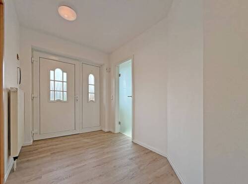 Flur - 2 Zimmer Etagenwohnung zur Miete in Hitzacker (Elbe)
