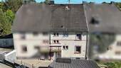 Frontansicht - bearbeitet - Reihenmittelhaus mit Entwicklungspotenzial in Blieskastel-Altheim