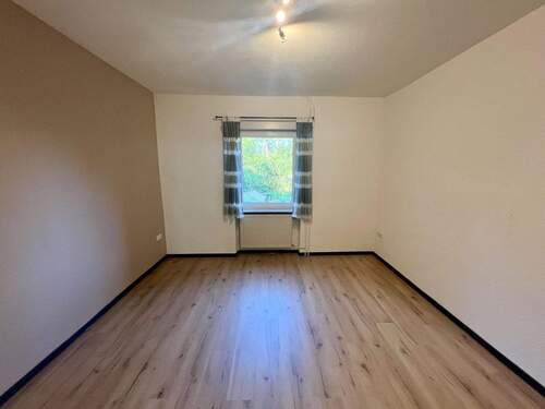 Schlafzimmer EG - 