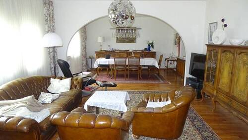 Wohn- u. Essz. - 8 Zimmer Einfamilienhaus in Illingen
