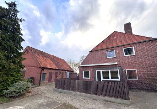 Süd-Ost-Ansicht (2) - 9 Zimmer Mehrfamilienhaus, Wohnhaus in Bleckede