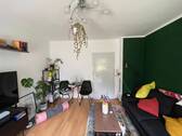 Wohnzimmer I - 2 Zimmer Etagenwohnung zur Miete in Lüneburg