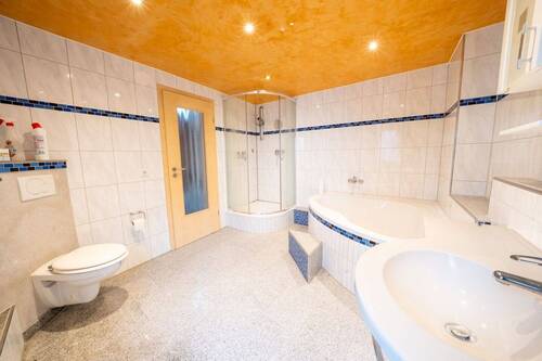 Badezimmer EG - 