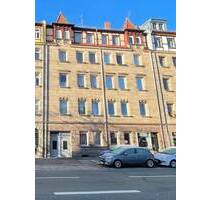 Wohnen & Arbeiten - renovierte 4-Zimmer-Wohnung mit kleiner Terrasse in der Fürther Nordstadt