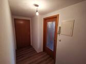 Flur Bild 2 - Etagenwohnung mit 54,00 m² in Reichenbach zur Miete