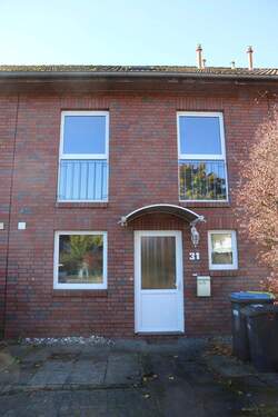 Aussenansicht - Renoviertes Reihenmittelhaus - 319.000,00&nbsp;EUR Kaufpreis, ca.&nbsp; 114,00&nbsp;m&sup2;&nbsp;Wohnfl&auml;che