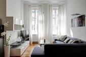 Wohnzimmer - Kernsanierte 2-Zimmer-Altbauwohnung in ruhiger Innenhoflage