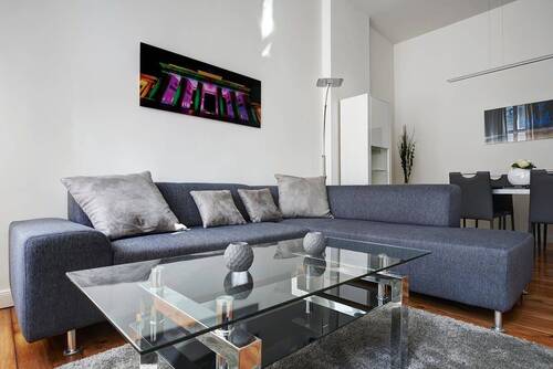 Wohnzimmer - 2 Zimmer Etagenwohnung zum Kaufen in Berlin