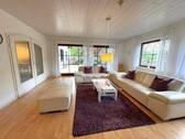 Wohnzimmer EG - 1 Zimmer Mehrfamilienhaus, Wohnhaus in Westhausen