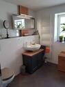 Badezimmer mit Fenster - 