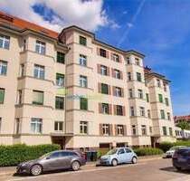 Gohlis-Süd: Familienfreundliche 3 Zimmer im 3. Obergeschoss - Balkon, Tageslichtbad! - Leipzig