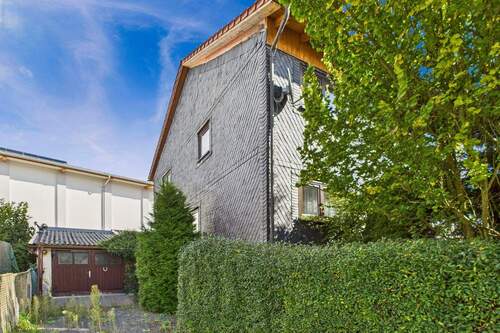 CAM05245G0-PR0008-STILL042 - Sanierungsbedürftiges Einfamilienhaus mit Potenzial zum Traumhaus