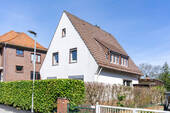 Bild 2 - 6 Zimmer Einfamilienhaus zum Kaufen in Bremen / Blumenthal