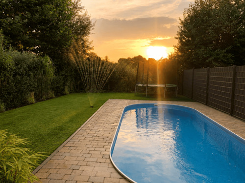 Garten mit Pool - Doppelhaushälfte mit 171,00 m&sup2; in Willich zum Kaufen