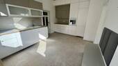 Küche mit Einbauküche - 3 Zimmer Etagenwohnung in Manebach