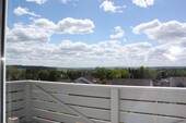 Blick vom Balkon - Einfamilienhaus mit 204,00 m&sup2; in Klein-Winternheim zum Kaufen