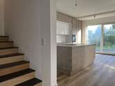 EG Diele zur Wohn- Küche - Einfamilienhaus mit 194,00 m² in Berlin zur Miete