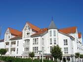Außenansicht.jpg - „KLEIN aber oho“ Lichtdurchflutetes 1 Zi. Appartement mit viel Staumöglichkeiten im Ostseebad Sellin - by Rujana