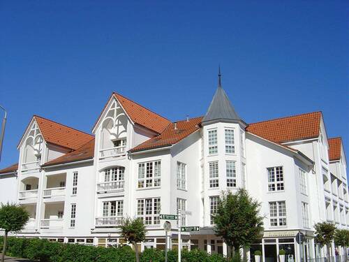 Außenansicht.jpg - „KLEIN aber oho“ Lichtdurchflutetes 1 Zi. Appartement mit viel Staumöglichkeiten im Ostseebad Sellin - by Rujana