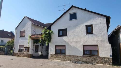 Straßenseite - 1 Zimmer Mehrfamilienhaus, Wohnhaus zum Kaufen in Welgesheim