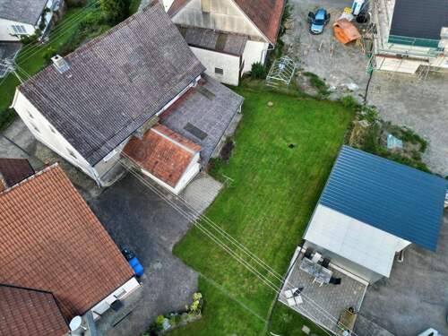 Großer Garten hinter dem Haus - Einfamilienhaus mit 120,00 m&sup2; in Wald zum Kaufen
